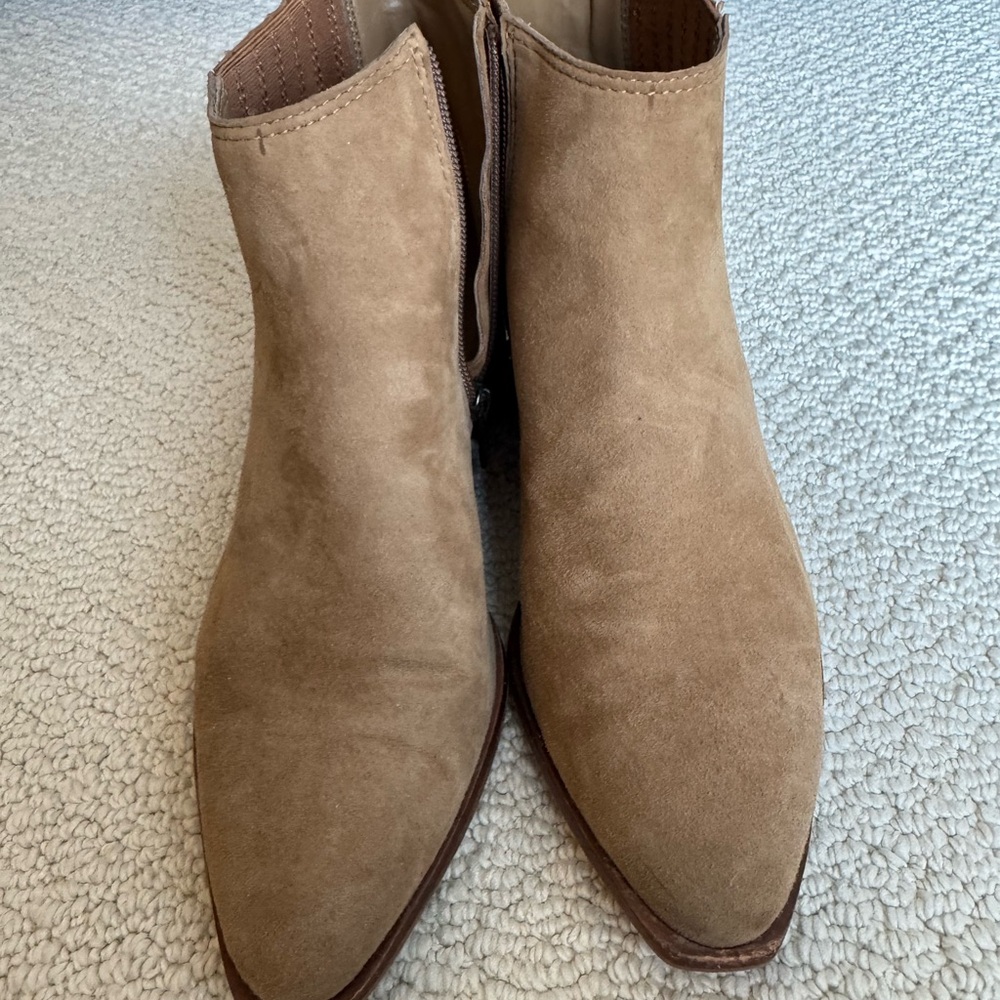Men's Tan Suede Ankle Boots